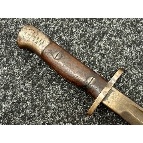 2202 - WW1 British 1907 Pattern Bayonet with single edged fullered blade 432mm in length, maker marked 