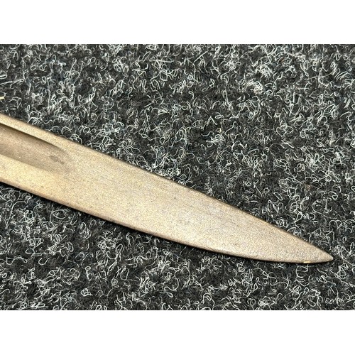 2202 - WW1 British 1907 Pattern Bayonet with single edged fullered blade 432mm in length, maker marked 