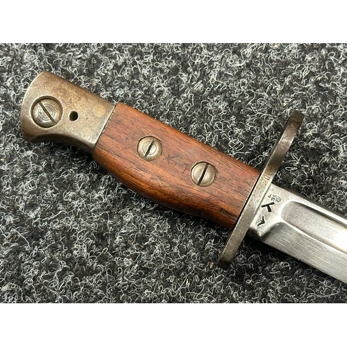 2219 - WW2 British No.5 Jungle Carbine Bayonet with fullered Bowie type blade 200mm in length. Maker marked... 