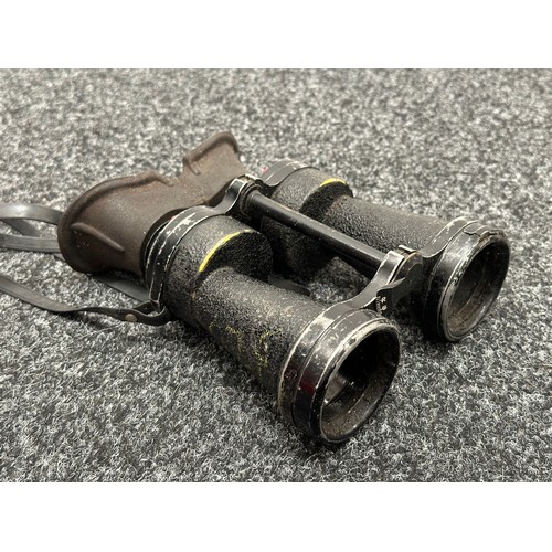 2264 - WW2 British RAF issue Binoculars x 5 Bino Prism MK IV, serial number 1982, 6E/383 B. Complete with n... 