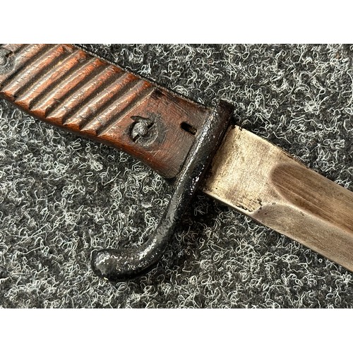 2269 - WW1 Imperial German Mauser 95/05 Butcher Bayonet with fullered single edged blade 367mm in length. S... 