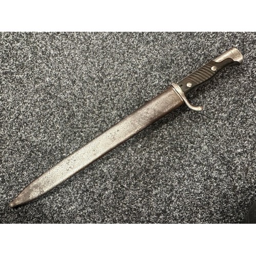 2270 - WW1 Imperial German Mauser 95/05 Butcher Bayonet with single edged fullered blade 368mm in length, m... 