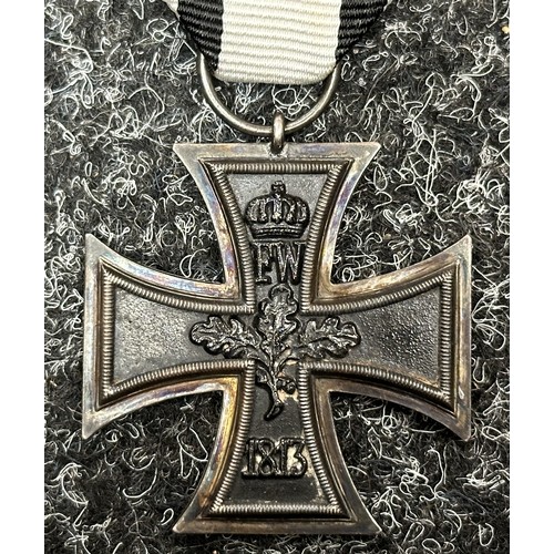 2277 - WW1 Imperial German Eisernes Kreuz 2. Klasse 1914. Iron Cross 2nd class 1914. Ring is maker marked 