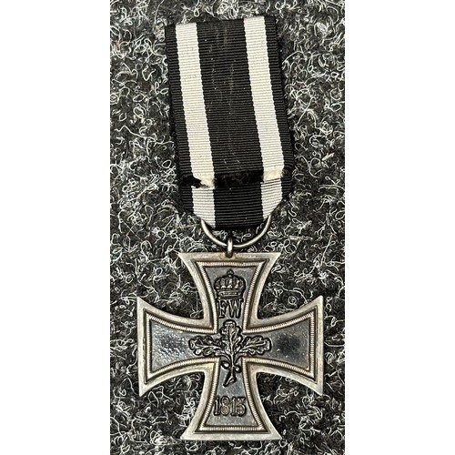 2279 - WW1 Imperial German Eisernes Kreuz 2. Klasse 1914. Iron Cross 2nd class 1914 complete with ribbon. M... 