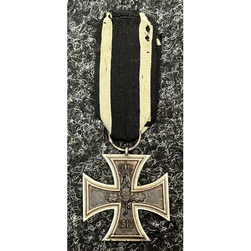 2280 - WW1 Imperial German Eisernes Kreuz 2. Klasse 1914. Iron Cross 2nd class 1914 complete with original ... 