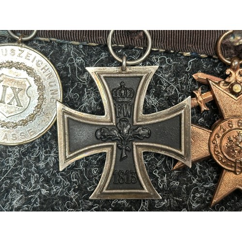 2283 - WW1 Imperial German Medal bar comprising of: Eisernes Kreuz 2. Klasse 1914. Iron Cross 2nd class 191... 