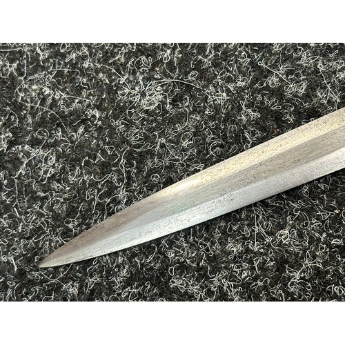 2319 - WW2 Third Reich 2nd Pattern Luftwaffe Dagger with double edged blade 252mm in length maker marked 