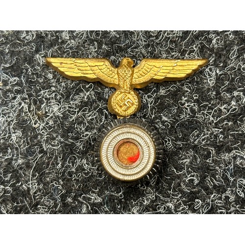 2350 - WW2 Third Reich Kriegsmarine insignia collection comprising of : Uncut KM Sports Vest Eagle: Officer... 