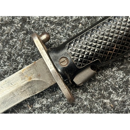 2376 - Post war US M5-1 Knife Bayonet with 170mm long blade. Crossguard is stamped 