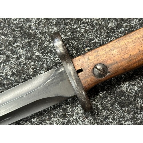 2377 - Egyptian Contract FN49 Bayonet with double edged double fullered blade 226mm in length. Wooden grips... 