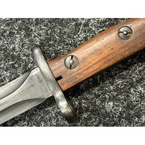 2377 - Egyptian Contract FN49 Bayonet with double edged double fullered blade 226mm in length. Wooden grips... 