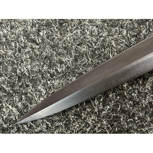 2384 - British Third Pattern Fairbairn-Sykes Fighting Knife with double edged blade 170mm in length. Crossg... 