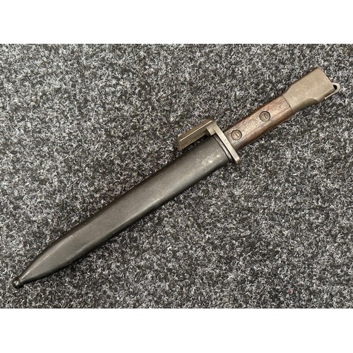 2386 - British X2 E1 Trials bayonet for the FAL Rifle with double edged blade 200mmin length. Parkerised fi... 