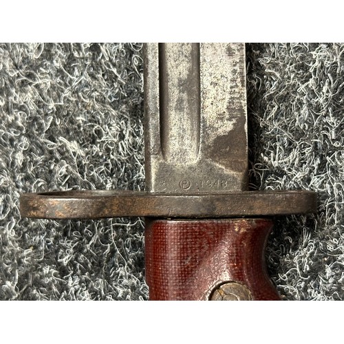 2391 - British No 7 MK I /1. Land Service Bayonet with fullered Bowie style blade 196mm in length. Maker ma... 