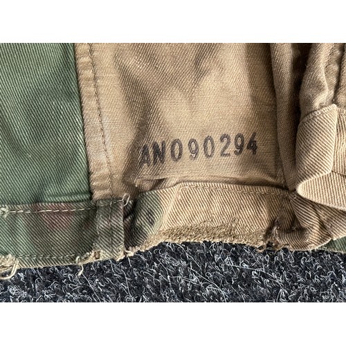 2396 - British Airborne Denison Smock 1959 pattern. Full length zip fastner in working order. Newey press s... 