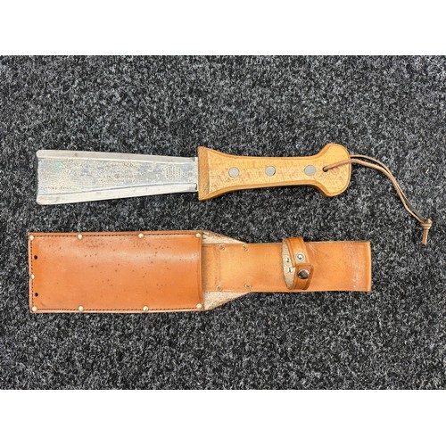 2405 - A scarce Vietnam War period Survival/Fighting machete, DE straight edge spatulate blade 7”, marked “... 