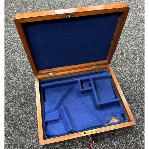 2427 - Pistol Box with shield shaped brass plaque to lid. No engraving. Size 263mm x 212mm x 55mm. Working ... 