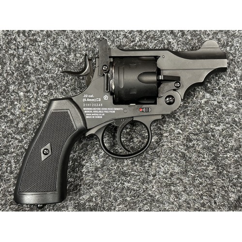 2439 - Airsoft Webley MKVI Pistol in .22 Cal with 2.5 inch barrel. Serial number 21H120348. Overall length ... 