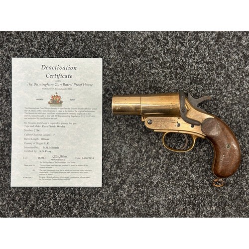 2448 - Deactivated WW1 British Webley & Scott Flare Pistol Serial Number 27341. 105mm long barrel. Wooden g... 