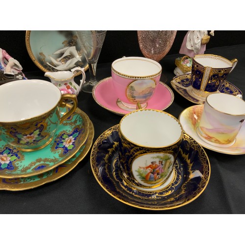 41 - Continental- 19th/20th century tea cups and saucers including; German cobalt ground and hand painted... 