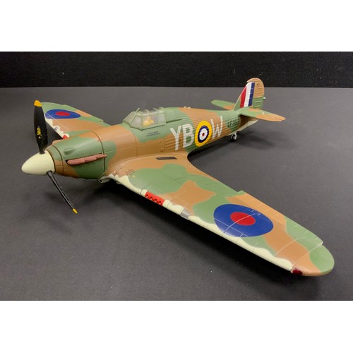 46 - Corgi Aviation Archive - Limited edition AA35507 1:32 scale model of a Hawker Hurricane MKIIC, No.08... 