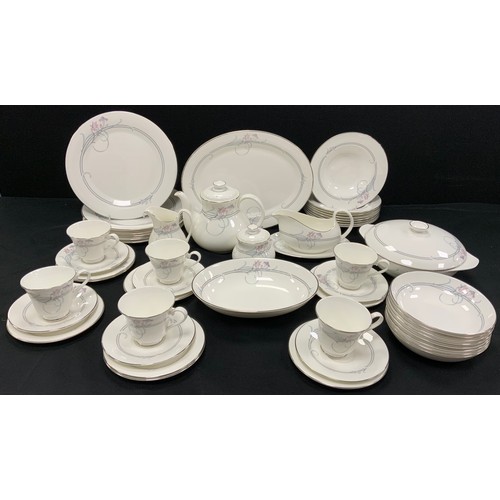 53 - Royal Doulton ‘Allegro’ pattern table service comprised of; a meat dish, eight dinner plates, eight ... 