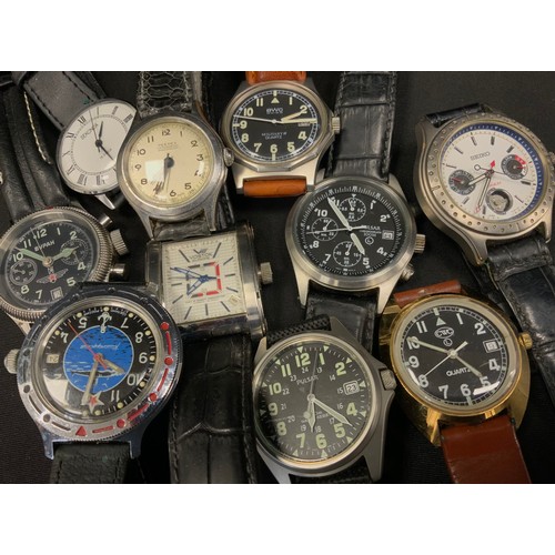 256 - Watches - BWC Military III quartz wristwatch; others CWC, Pulsar chronograph and VX-42 0AB0:  Russia... 