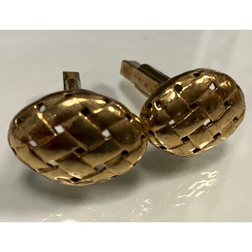 298 - A pair of 9ct gold oval lattice top cuff links, Birmingham 1997, 7.6g gross