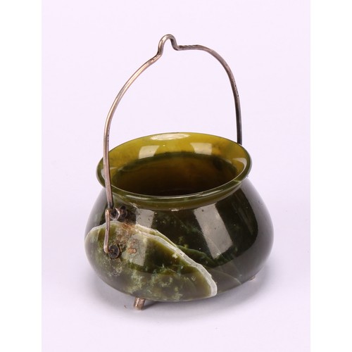 600 - A Victorian silver mounted moss agate miniature cauldron, swing handle, 5.5cm wide, Birmingham 1900