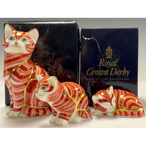 79 - A Royal Crown Derby paperweight, Ginger Tom Cat, gold stopper, seconds quality, boxed; others, Ginge... 