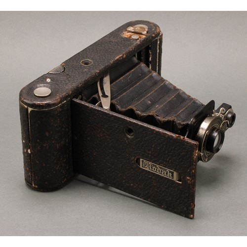 16 - A Kodak No. 1A Autographic Junior camera, 1914-1927; leather carrying hardcase initialled F.S.A.D.