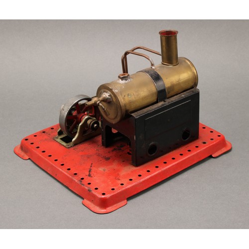 81 - Toys & Juvenalia (Locomotives) - a Mamod tinplate stationary live steam engine, cylindrical engine w... 