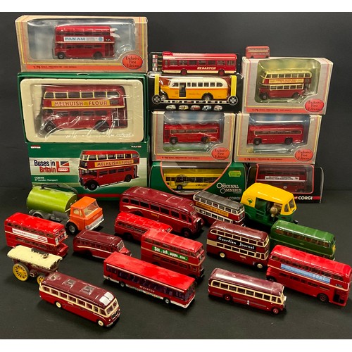 735 - Diecast Model Vehicles - a Corgi, Buses in Britain, RT London Transport bus, boxed; another; Exclusi... 