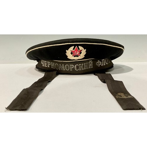 743 - Militaria - a USSR Naval cap/hat, with ribbon and enamelled cap badge