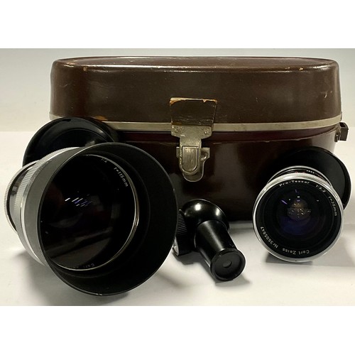 756 - Cameras - photography, a Carl Zeiss lens, Pro-Tessar 1:4 f=115mm, Nr. 3649798; another smaller 1:3,2... 