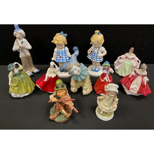 23 - Royal Doulton, Nao and other figures, miniatures, Sara, Gail, Fair lady, Buttercup, Southern Belle, ... 