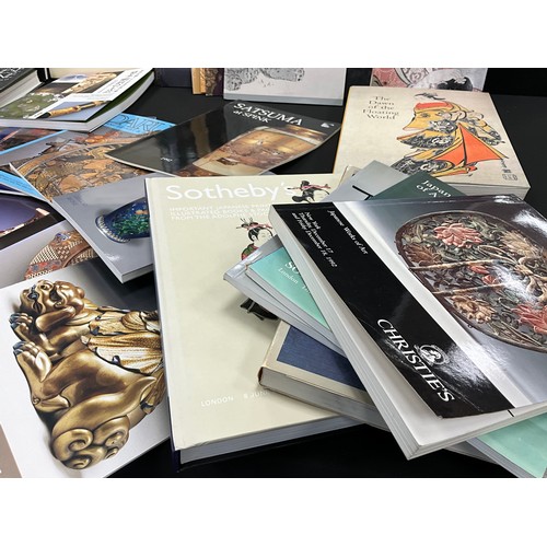 40 - Oriental reference books and catalogues including; First edition Soame Jenyns Japanese Pottery, Hist... 