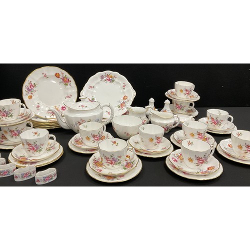 91 - Royal Crown Derby ‘Derby Posie’ table service for twelve comprised of; six lunch plates, a picnic pl... 