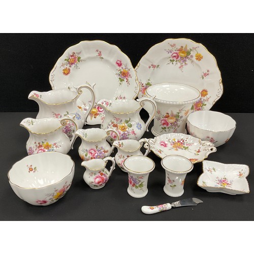 104 - Royal Crown Derby ‘Derby posie’ ware including; a pair of picnic plates, a set of six graduated jugs... 