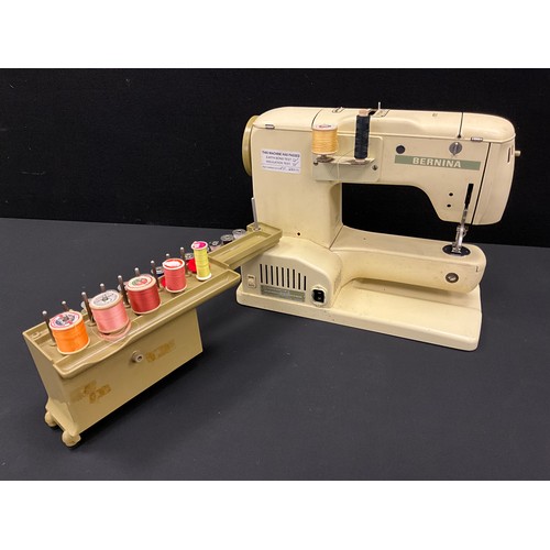 200 - A 1960s/70s Bernina Record type 730 electric sewing machine with pedal, etc in case.