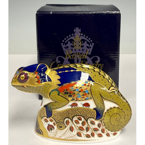 32 - A Royal Crown Derby paperweight, Chameleon, gold stopper, boxed