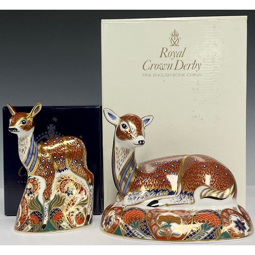 52 - A Royal Crown Derby paperweight, Roe Deer, Collectors Guild exclusive, gold stopper, boxed; another,... 