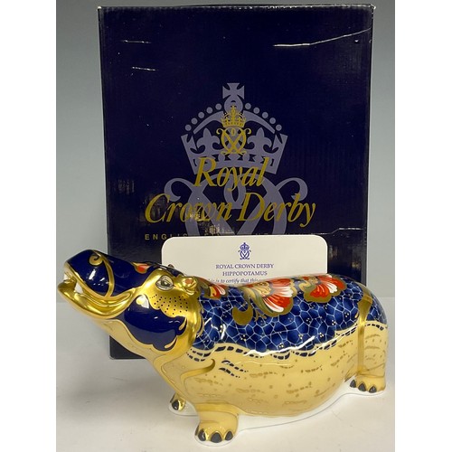 7 - A Royal Crown Derby paperweight, Hippopotamus, limited edition 624/2,500, facsimile signature to bas... 