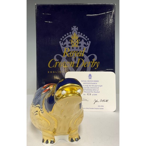 7 - A Royal Crown Derby paperweight, Hippopotamus, limited edition 624/2,500, facsimile signature to bas... 