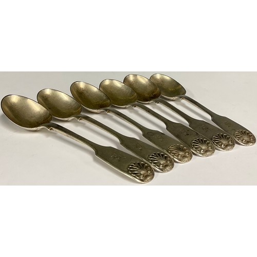 68 - A set of six Victorian silver tea spoons, by George Aldwinckle, shell handles, monogrammed RY, Londo... 