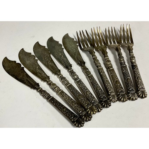 81 - An Edwardian part set of silver fish knives and forks, profusely decorated, Birmingham 1908, 269g gr... 