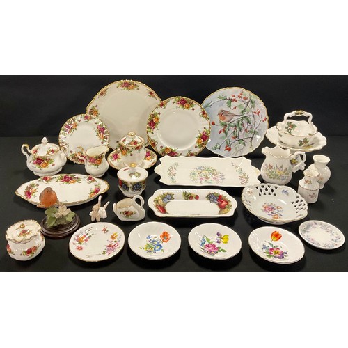 134 - A Royal Albert Old Country Roses pattern sucrier and cover, milk jug, preserve pot and cover, two ha... 