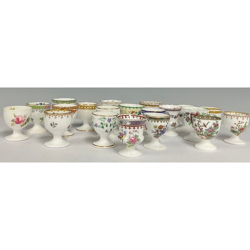 219 - Twenty Copeland Spode egg cups