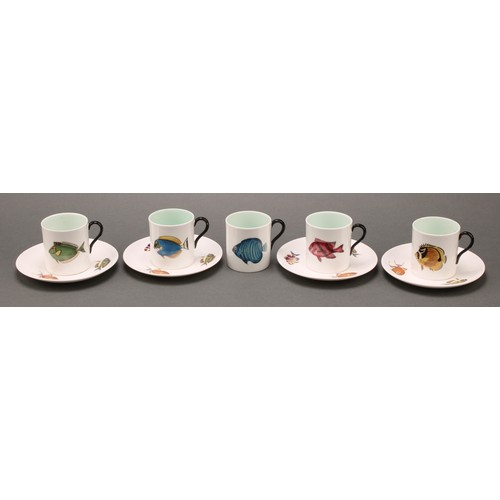 3137 - A set of four Shelley Rowland Ward coffee cans and stands, decorated with exotic fish, printed marks... 