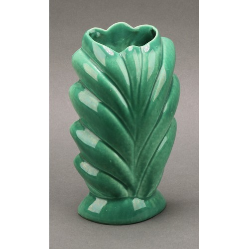 3048 - An American Art Deco style vase, moulded with a stylised deer, marked Vermont